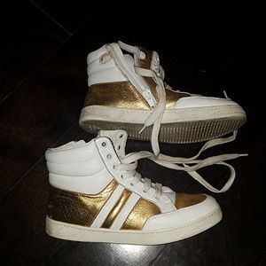 Authentic gucci girls sneakers